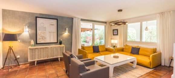 7 bedrooms House in Benalmadena, Spain No. 21544 10