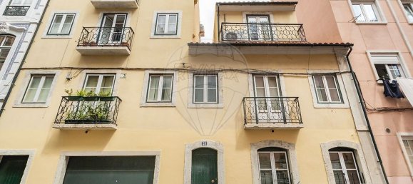 2 bedrooms Apartment in Lisbon, Portugal No. 323477 2