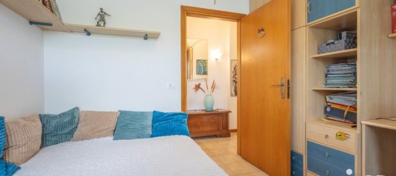 Apartamento de 5 habitaciónes en Osimo, Italy No. 37512 36