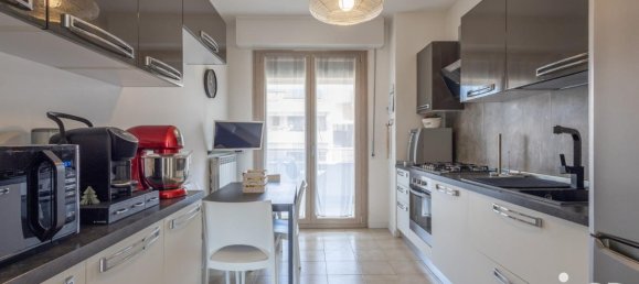 Apartamento de 5 habitaciónes en Osimo, Italy No. 37512 24