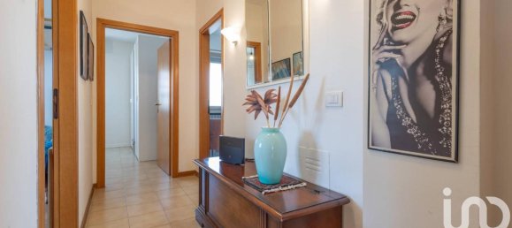 Apartamento de 5 habitaciónes en Osimo, Italy No. 37512 68