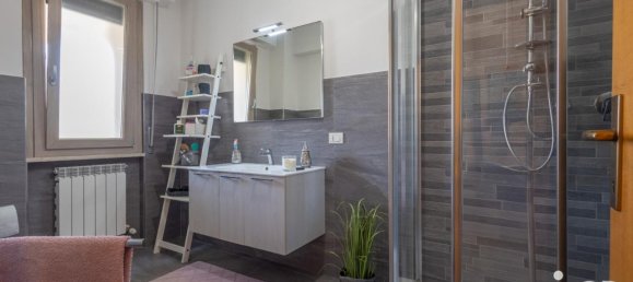 Apartamento de 5 habitaciónes en Osimo, Italy No. 37512 70