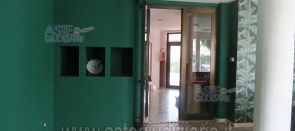 2352m² Commercial property in Fabriano, Italy No. 86912 17
