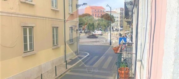 2 bedrooms Apartment in Lisbon, Portugal No. 78780 3