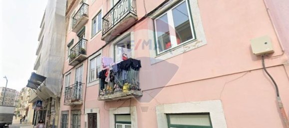 2 bedrooms Apartment in Lisbon, Portugal No. 78780 2