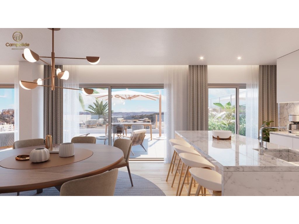 3 bedrooms Apartment in Lisbon, Portugal No. 98053