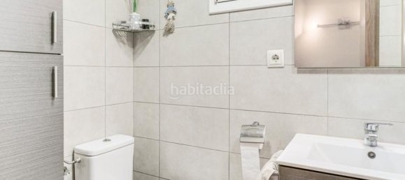 2 chambres Appartement à Horta-Guinardo, Spain No. 169678 29