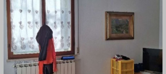 Apartamento T7 em San Prospero, Italy N.º 327421 19