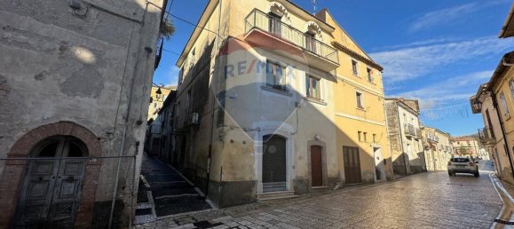 5-salle Maison à Casalduni, Italy No. 4744 31