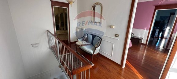 5-salle Maison à Casalduni, Italy No. 4744 35