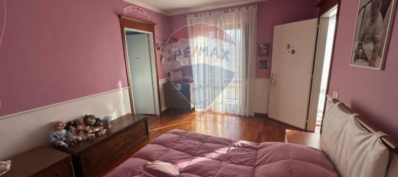 5-salle Maison à Casalduni, Italy No. 4744 8