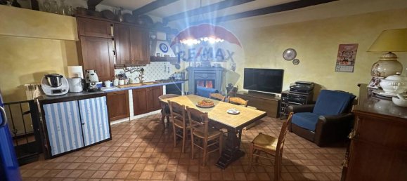 5-salle Maison à Casalduni, Italy No. 4744 42