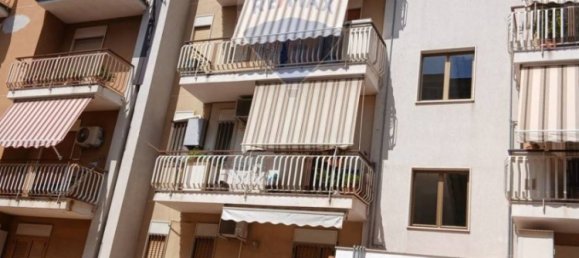 3 Schlafzimmer Wohnung in Lentini, Italy, Nr. 356394 8