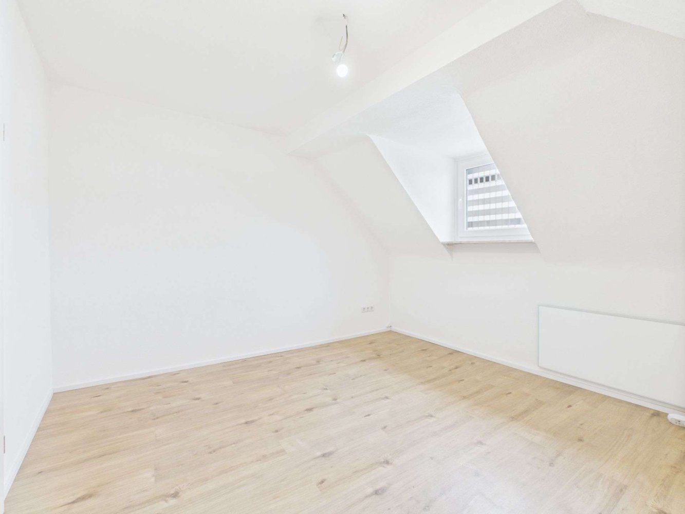 3 bedrooms Apartment in Essen, Germany No. 242304