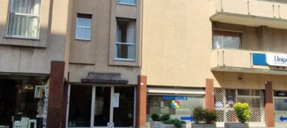 Пентхаус с 3 комнатами в Саронно, Италия № 312016 3