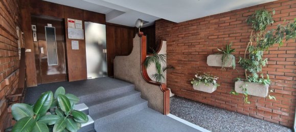 Пентхаус с 3 комнатами в Саронно, Италия № 312016 6