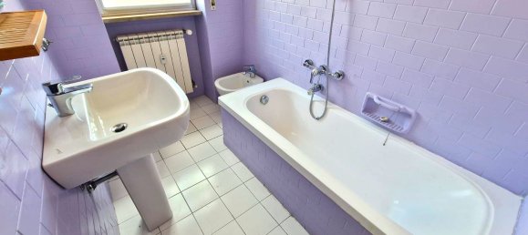 Пентхаус с 3 комнатами в Саронно, Италия № 312016 22