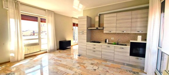 Пентхаус с 3 комнатами в Саронно, Италия № 312016 14