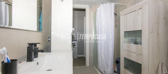 3 rooms Duplex in Soliera, Italy No. 35614 9