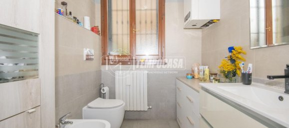 3 rooms Duplex in Soliera, Italy No. 35614 8