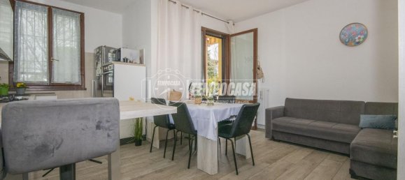 3 rooms Duplex in Soliera, Italy No. 35614 4