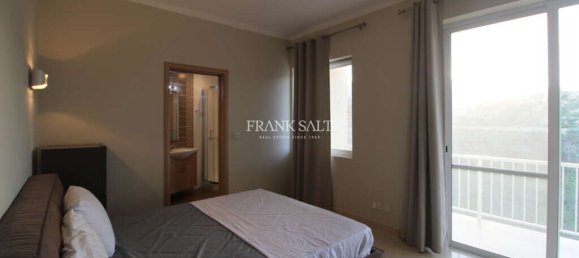 Apartamento de 2 dormitorios en Marsalforn, Malta No. 6176 5