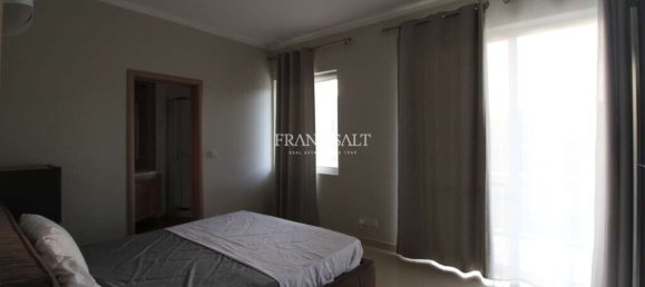 Apartamento de 2 dormitorios en Marsalforn, Malta No. 6176 8