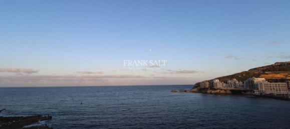 Apartamento de 2 dormitorios en Marsalforn, Malta No. 6176 14