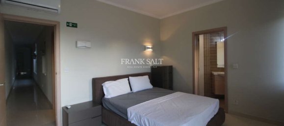 Apartamento de 2 dormitorios en Marsalforn, Malta No. 6176 7