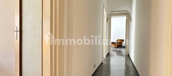 2 Schlafzimmer Wohnung in Genoa, Italy, Nr. 371167 18