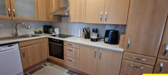 3-salle Appartement à St. Polten, Austria No. 18547 5