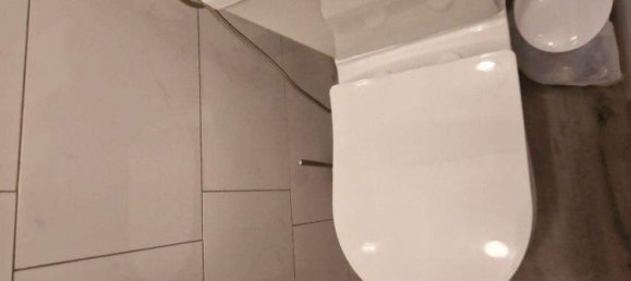 3-salle Appartement à St. Polten, Austria No. 18547 8