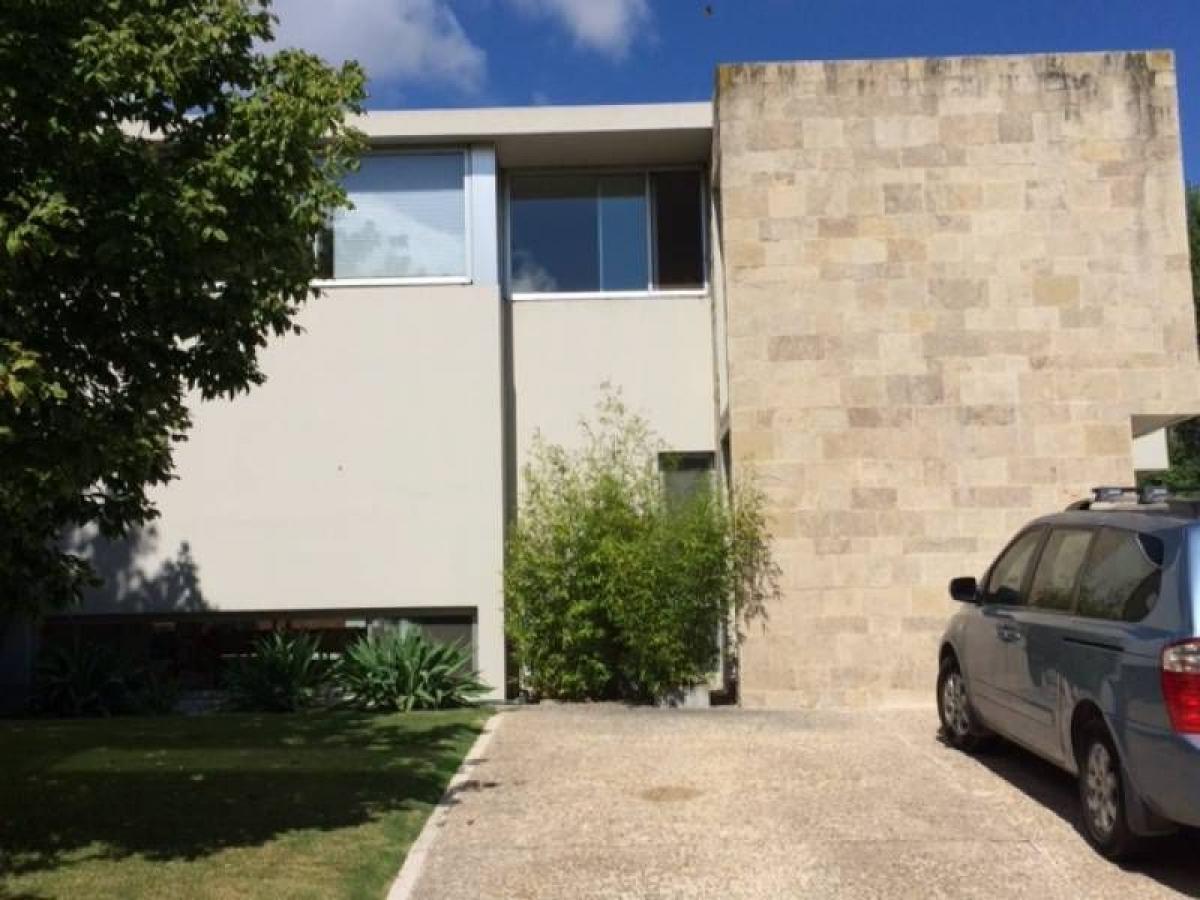 4 bedrooms House in Tigre, Argentina No. 59350