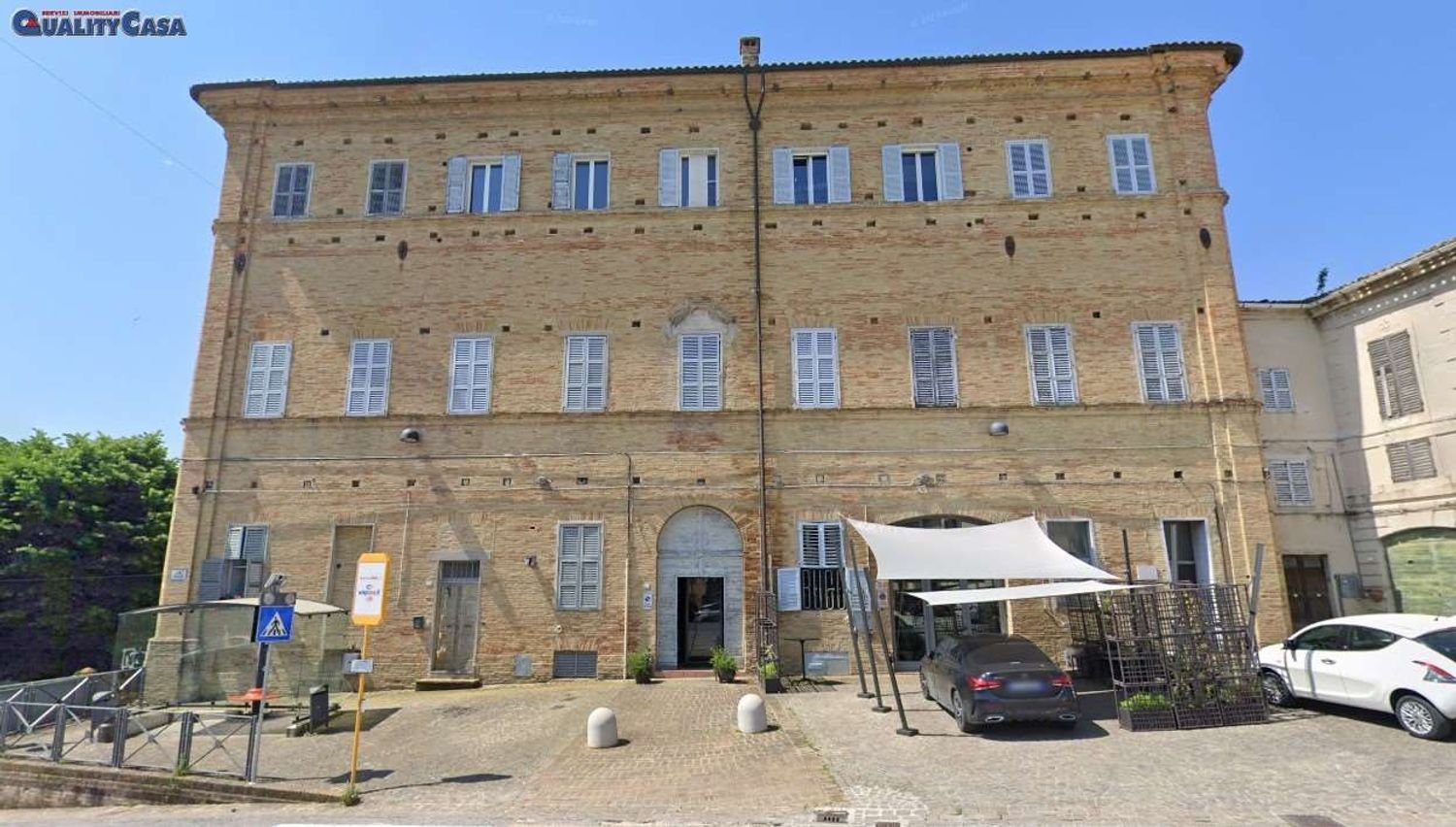 Dúplex de 2 habitaciónes en Monte San Vito, Italy No. 146678