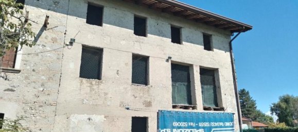 4 Schlafzimmer Haus in Udine, Italy, Nr. 338215 18