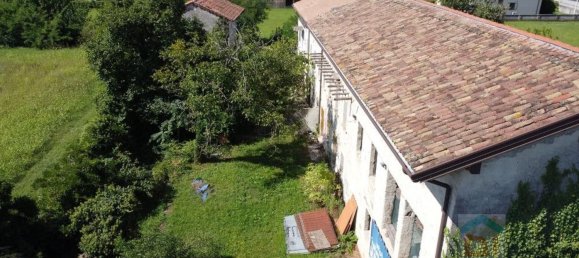 4 Schlafzimmer Haus in Udine, Italy, Nr. 338215 7