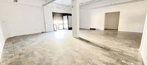 Imóvel comercial de 1 divisão em Ugento, Italy N.º 13984 9