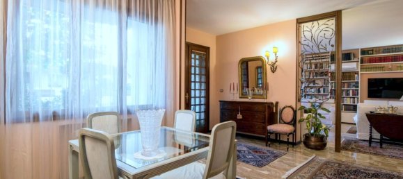 5 rooms Villa in Abano Terme, Italy No. 39378 4