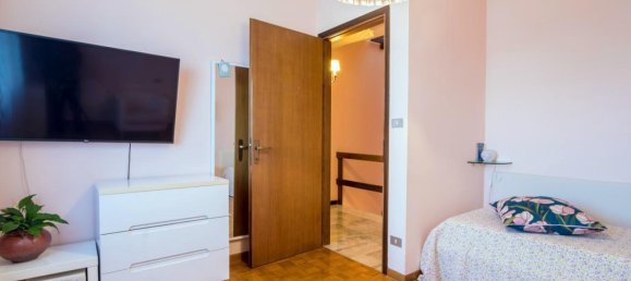 5 rooms Villa in Abano Terme, Italy No. 39378 10