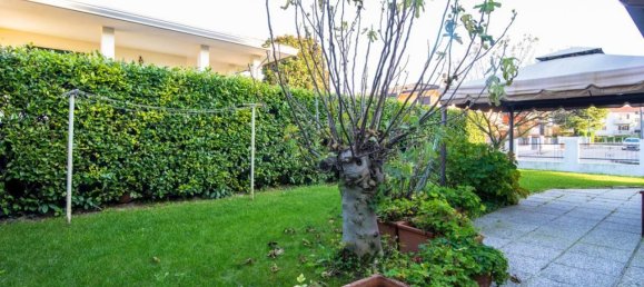 5 rooms Villa in Abano Terme, Italy No. 39378 29