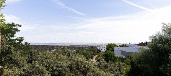 5 bedrooms House in San Sebastian de los Reyes, Spain No. 81072 31