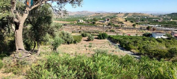 Grundstück in Palagonia, Italy 2721m², Nr. 234253 10