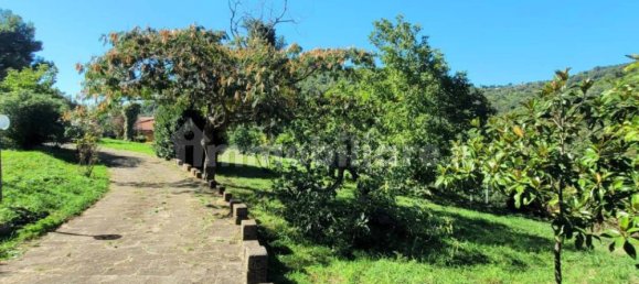 4 bedrooms Villa in Catanzaro, Italy No. 76200 10