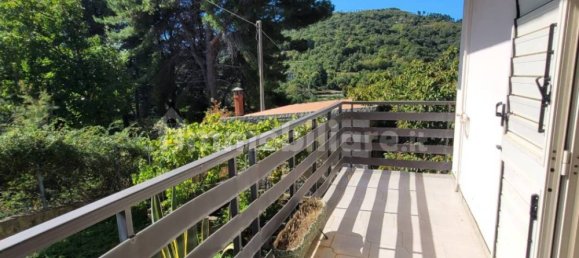 4 bedrooms Villa in Catanzaro, Italy No. 76200 11