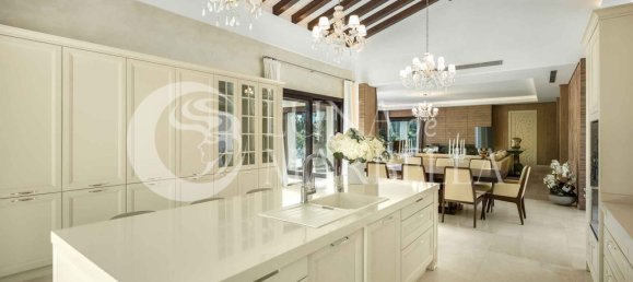 5 Schlafzimmer Villa in Marbella, Spain, Nr. 111186 2