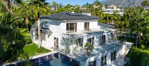 5 Schlafzimmer Villa in Marbella, Spain, Nr. 111186 9