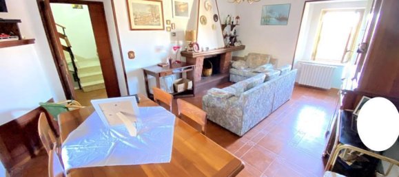 Castelos de 5 divisões em Campodimele, Italy N.º 113397 8