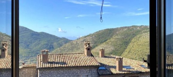 Castelos de 5 divisões em Campodimele, Italy N.º 113397 3