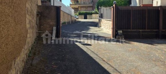 48m² Garage in Rome, Italy No. 377274 4