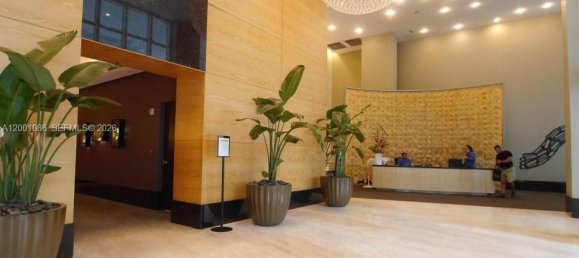 1 chambre propriété commerciale à vendre à Miami, Miami-Dade, Florida, USA № 614877 12